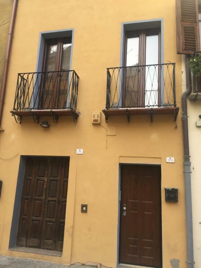칼리아리 Al Corso B&B 외부 사진